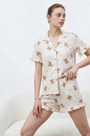 Kadın Premium Fırfırlı Kar Beeyaz Pijama Takımı Kar beyaz