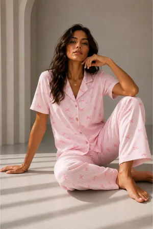 Kadın Klasik Doğal Düğme Gece Pembe Pijama Takımı