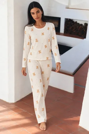 Kadın Şık Esnek Ekru Pijama Takımı
