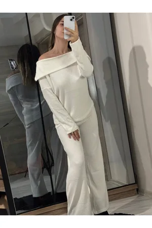 Yumoş madonna yaka pantolonlu takım - Beyaz