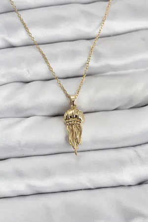 316L Çelik Zincir Gold Renk Deniz Anası Model Zirkon Taşlı Kadın Kolye