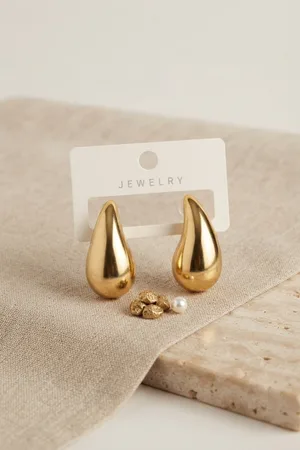 Gold Renk Damla Küpe 30 mm