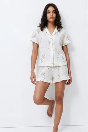 Kadın Desenli Trend Çok Renkli Pijama Takımı