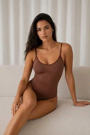 Kadın Kapsız Cırt Cırtlı Düz Desen Kahverengi Body