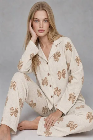 Kadın Uzun Kol Rahat Krem Pijama Takımı 4759