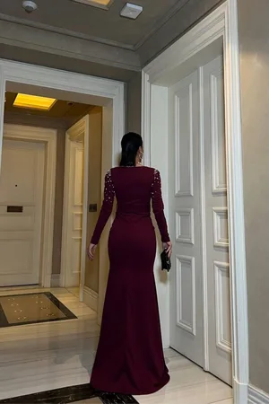 Kalp Abiye Maxi Yaka Taş Elbise Detaylı