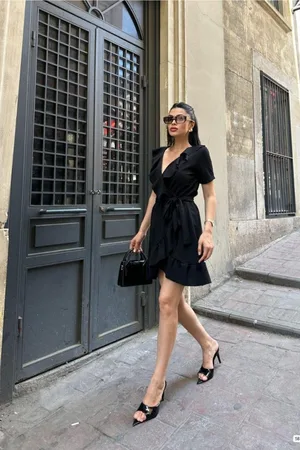Krep Kumaş Kuşaklı Midi Yaka Elbise V