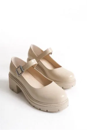 Kadın Casual Loafer Tabanlı Gündüz Ayakkabı Ayakkabı Tokalı Kırışık Rugan Yüksek