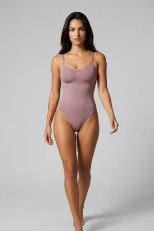 Kadın Kapsız Cırt Cırtlı Düz Desen Gül Kurusu Body
