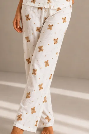 Kadın Kısa Kol Rahat Kalıp Şık Kırık Beyaz Pijama Takımı