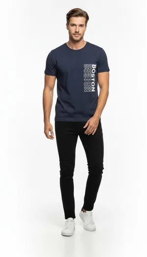 Urban Boston Dikey Baskı Erkek Tişört – Slim Fit, Sokak Stili Günlük T-Shirt - Lacivert