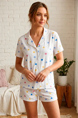 Renkli Kalp Desenli Düğmeli Şortlu Pijama Takımı 4610 -Kırık Beyaz