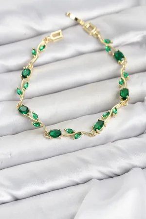 Pirinç Gold Renk Yeşil Zirkon Taşlı Çiçek Model Kadın Bileklik