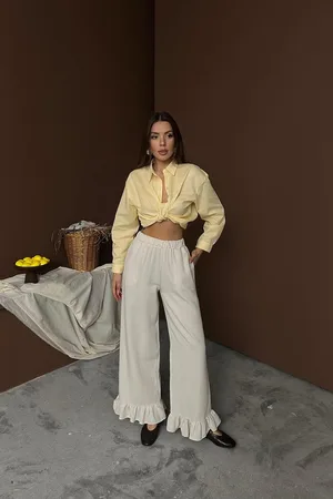Bej Paçası Fırfırlı Keten Pantolon