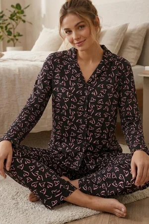 Pembe Kalp Desenli Uzun Kollu Pijama Takımı 4602 -Siyah