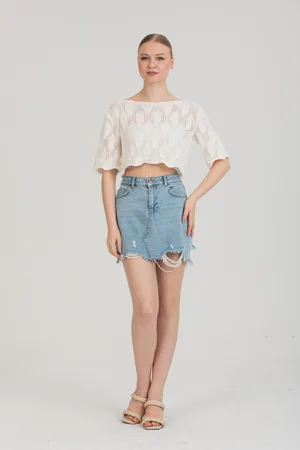 Zarif Ajurlu Dokulu Beyaz Crop Triko Bluz – Standart Beden - Beyaz