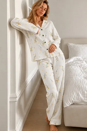 Kadın Gömlek Yaka Düğmeli Ekru Pijama Takımı