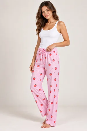 Kadın Çizgili Bluz Desenli Askılı Beyaz Pijama Takımı