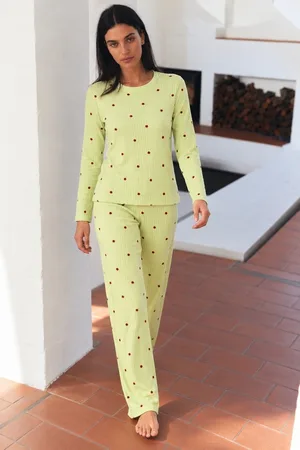 Kadın Desenli Uzun Kollu Rahat Yeşil Pijama Takımı