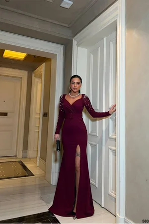 Kalp Abiye Maxi Yaka Taş Elbise Detaylı