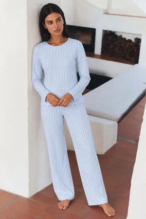 Kadın Çizgili Regular Şık Mavi Pijama Takımı