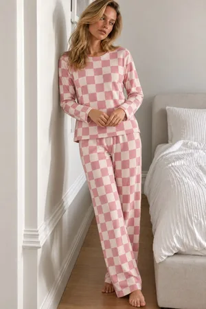 Kadın Çizgili Comfort Fit Pembe Pijama Takımı