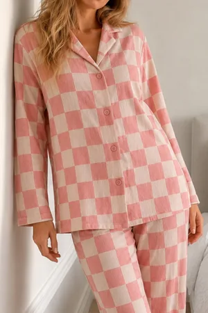 Kadın Bürümcük Tam Boy Pembe Pijama Takımı