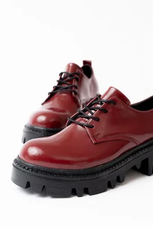 Kadın Casual Loafer Tabanlı Stabil Bağcıklı Ayakkabı Ayakkabı Rugan Yüksek