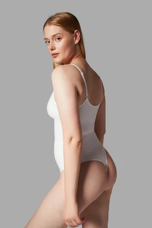 string zıbın sıkılaştırıcı toparlayıcı örme kumaş body 9052 Beyaz