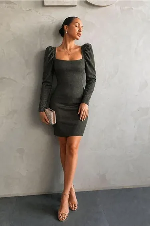Kare Uzun Yaka Mini Elbise Kollu