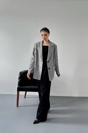 Gri Çizgili Oversize Ceket