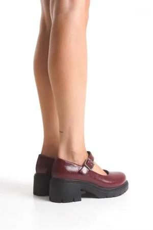 Kadın Casual Loafer Tabanlı Ayakkabı Ayakkabı Tokalı Kırışık Rugan Yüksek