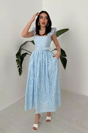 Mavi Dantelli Brode Elbise
