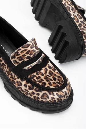 Kadın Casual Loafer Tabanlı Bağcıksız Ayakkabı Ayakkabı Pratik Yüksek