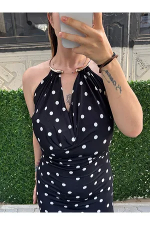 Buzzy Kumaş ZR Midi Boy Boyun Detay Puantiyeli Elbise - Siyah