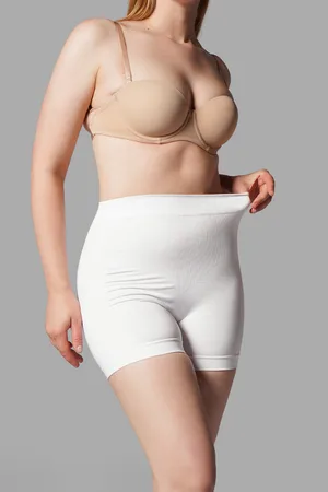 Push Up Seamless Dikişsiz Popo Şekillendirici Kısa Paçalı Korse 2064 Beyaz