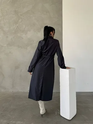 Kuşaklı Uzun Lacivert Trençkot – Düğmeli, Yırtmaç Detaylı - Lacivert