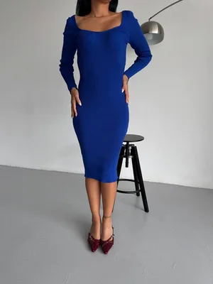 Triko Dokulu Uzun Kollu Vücuda Oturan Midi Elbise-Saks - Mavi