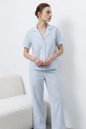 V Yaka Kapama Lastik Bel Mavi Pijama Takımı