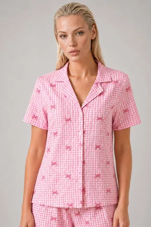 Kadın Pembe Ekose Fiyonk Desenli Kısa Kollu Şortlu Pijama Takımı 4634
