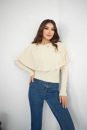 Piliseli Pelerin Detaylı Triko Bluz - Ekru