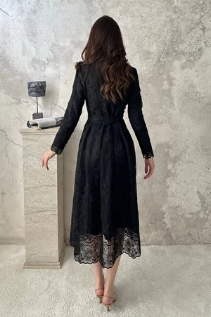 Siyah Taşlı Elbise