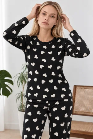 Kadın Desenli İkili Çok Renkli Rahat Pijama Takımı 4826
