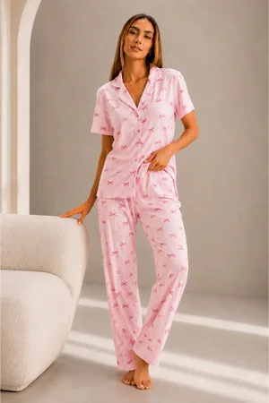 Kadın Kısa Kol Rahat Kalıp Şık Pembe Pijama Takımı