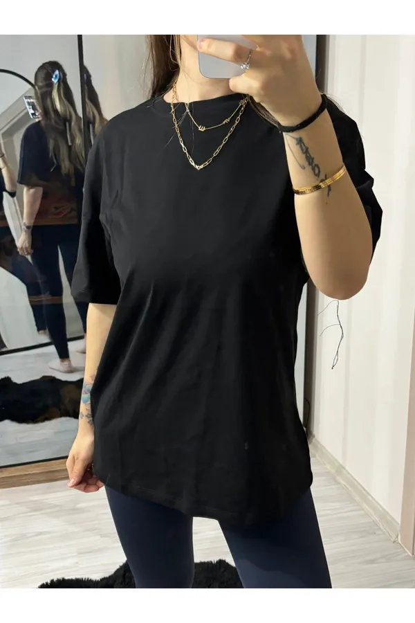 Siyah Sıfır Yaka Basic Oversize Tişört
