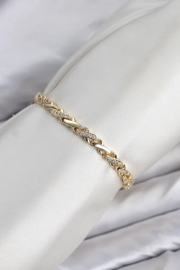 CM Çapraz Zincir Model Zirkon Taşlı VIP Seri Gold Renk Pirinç Kadın Bileklik