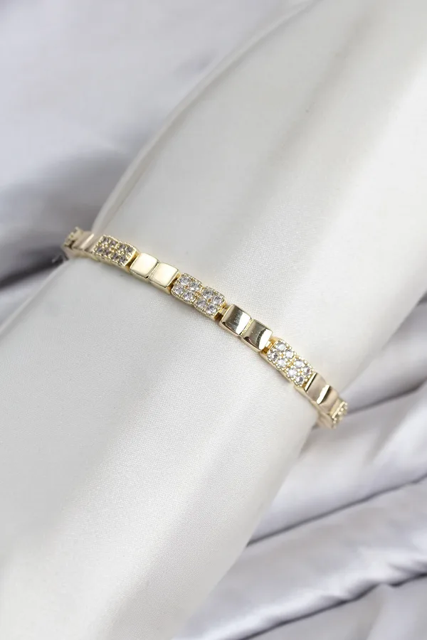CM Kare Model Zirkon Taşlı VIP Seri Gold Renk Pirinç Kadın Bileklik