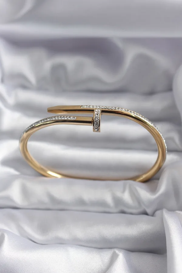 316L Çelik Gold Renk Çivi Model Zirkon Taş Detay Kadın Bileklik