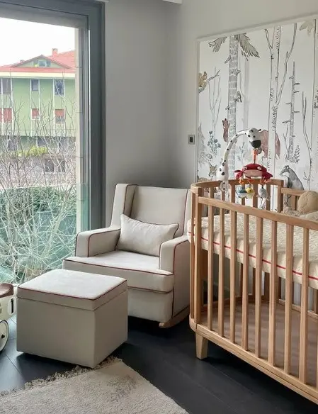 Sallanan Emzirme Koltuğu & Sandıklı Puf