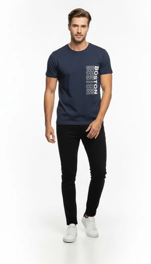 Urban Boston Dikey Baskı Erkek Tişört – Slim Fit, Sokak Stili Günlük T-Shirt - Lacivert